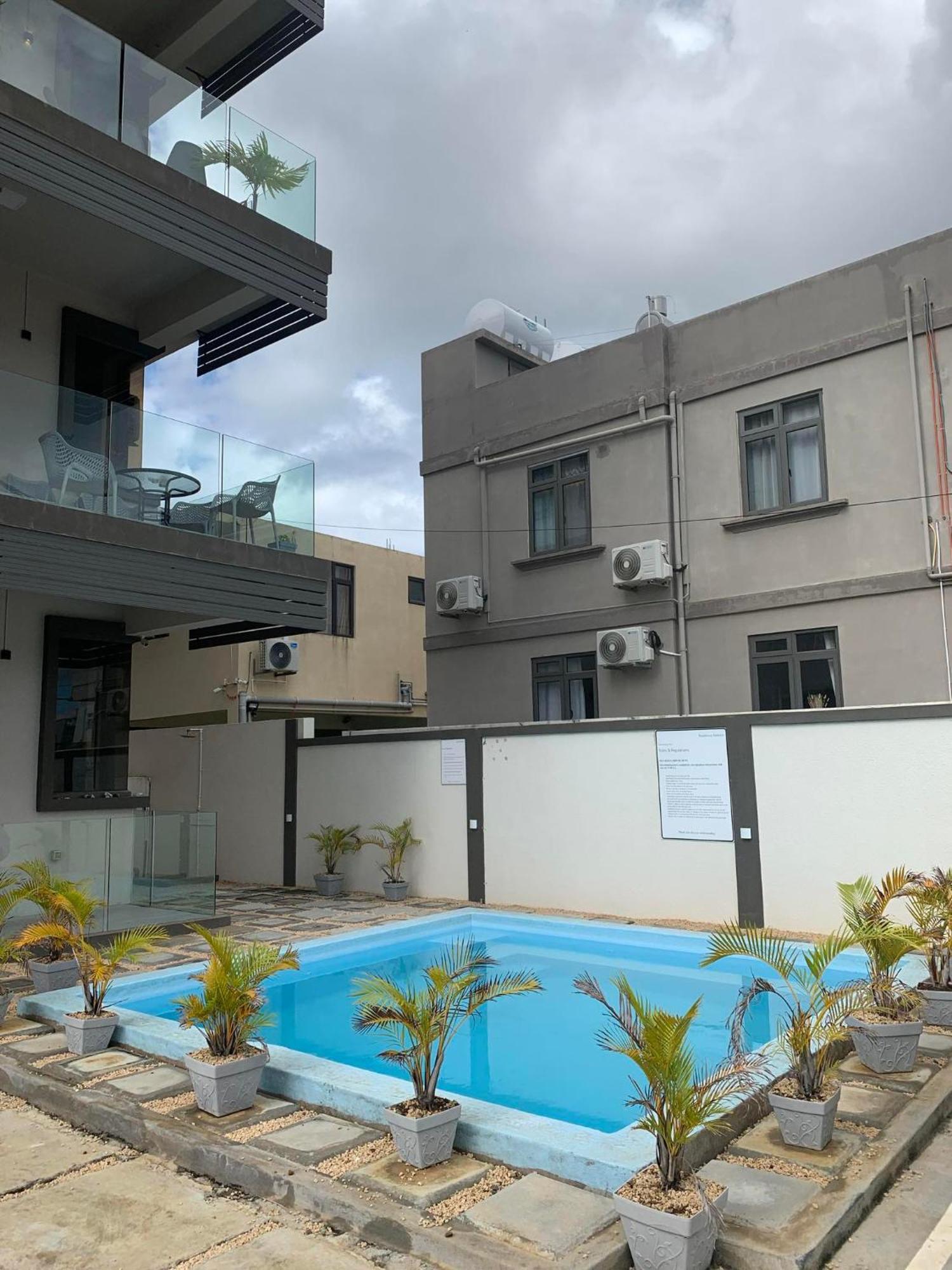 Newwave Luxury Residence Appt No 7 Flic en Flac Bagian luar foto